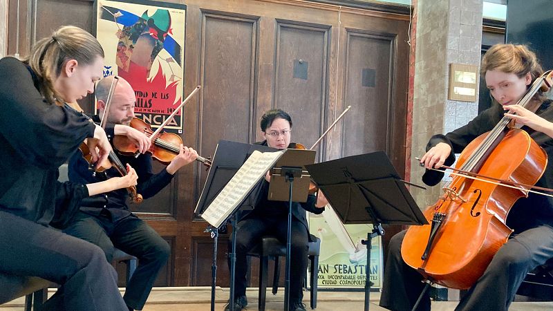 Stralend Weer, Stralende Klanken: Skazka Kwartet Verrast met Schumann en Mozart